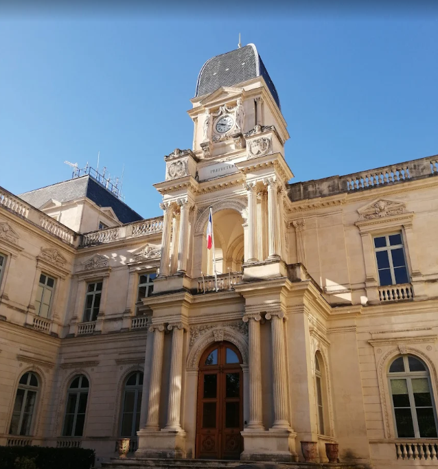 Préfecture de Nîmes 
